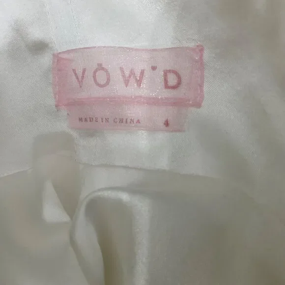 Vow’d Mermaid Trumpet Plunge Wedding Gown women’s Size 4 white train Crepe - Picture 5 of 14